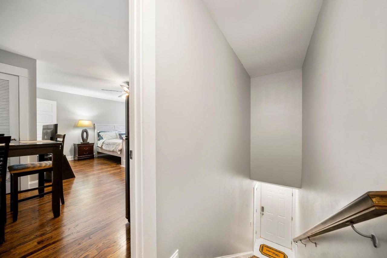 Lovely Cozy In Heart Of Guest house
